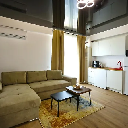 Pura Vida Mamaia Nord Apart-hotel 3*