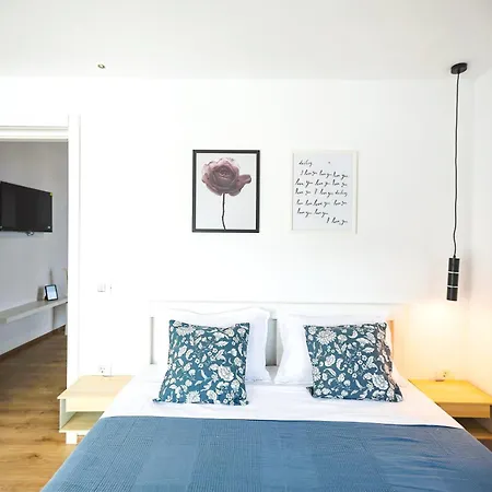 Pura Vida Mamaia Nord Apart-hotel