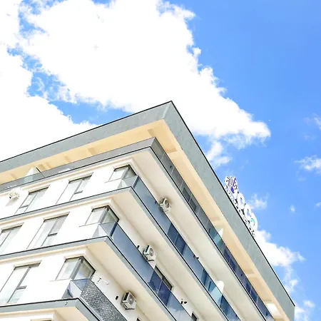 Apart-hotel Pura Vida Mamaia Nord 3*