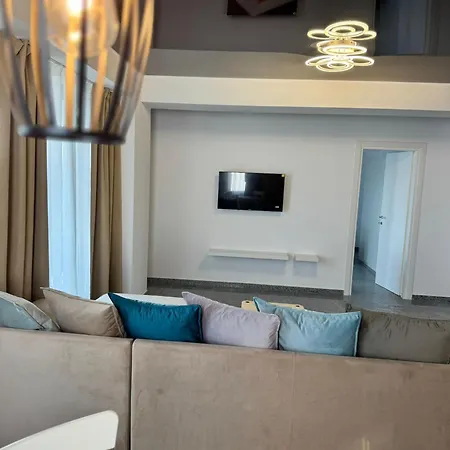 Pura Vida Mamaia Nord Năvodari