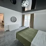 Pura Vida Mamaia Nord 3* Năvodari