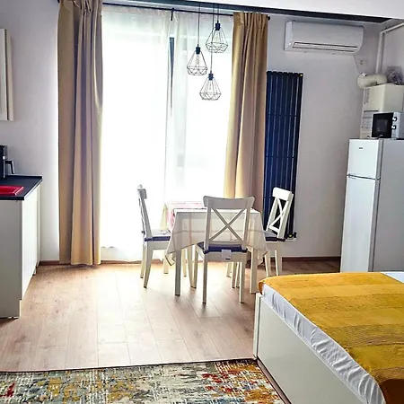 Pura Vida Mamaia Nord Navodari