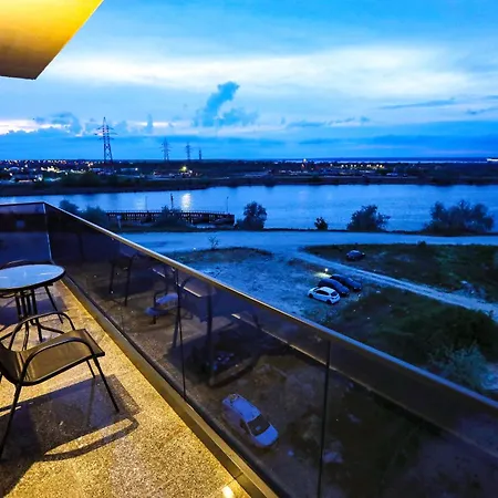Pura Vida Mamaia Nord Aparthotel Navodari