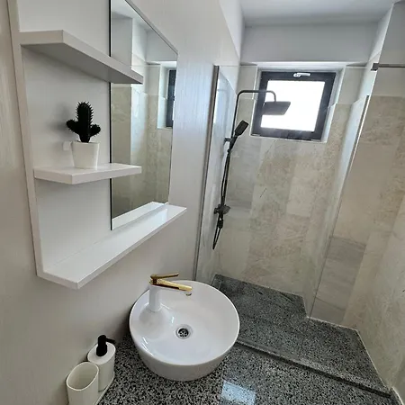 Pura Vida Mamaia Nord